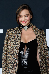 56bc46fba9259_MirandaKerrSAINTLAURENTPal