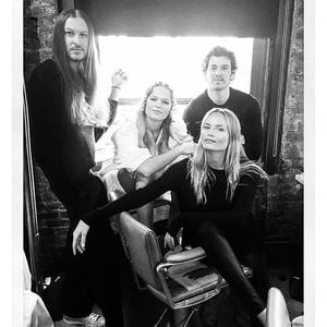 56bcd6965cbee_VogueParismitNatashaPoly.t
