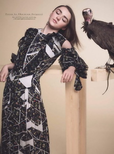 56d05f02cb260_MaisieWilliams-InStylemaga