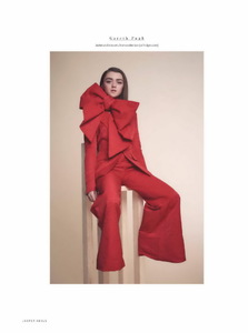 56d05f1b0cb00_MaisieWilliams-InStylemaga