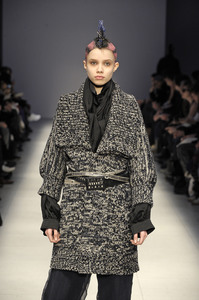 66323_zcc_fw08_053_Celebrity_City_FS_123_493lo.jpg