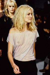 ANN-DEMEULEMEESTER-SPRING-1997-RTW-49.th