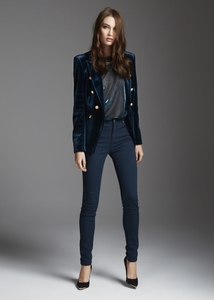 AW15_ST_Lookbook-12-714x1000.thumb.jpg.6