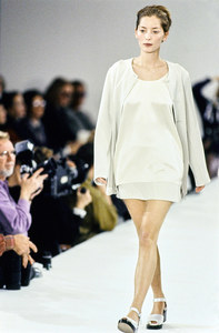 CALVIN-KLEIN-SPRING-1994-RTW-45-LUCIE-DE