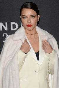 adriana-lima-zoolander-2-world-premiere-