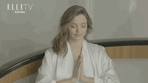 elle5.thumb.gif.e7a138b1c0b35f613130df75