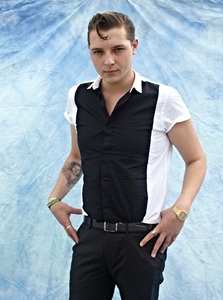 john_newman_1.thumb.jpg.7541c73fa61fba2f