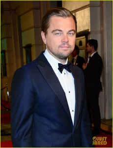 leonardo-dicaprio-baftas-2016-red-carpet-02.jpg