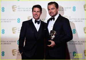 tom-cruise-congratulates-leonardo-dicaprio-at-baftas-2016-02.jpg