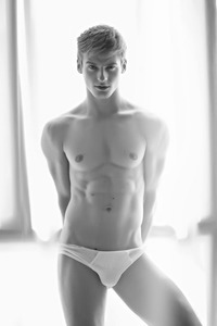 tumblr_nzaw1j1Vtd1uwtg3go1_540.jpg