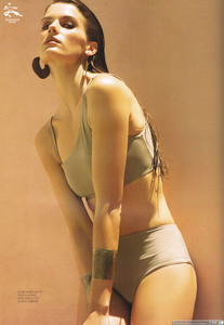 yesica-DMAG-201512c-sacha-fmfa.thumb.jpg