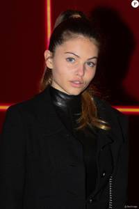 2121979-thylane-blondeau-a-la-soiree-l-o