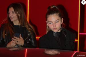 2121985-veronika-loubry-et-sa-fille-thyl