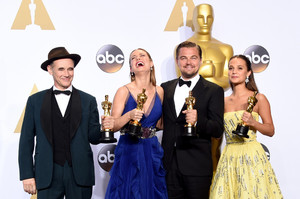 Leonardo+DiCaprio+2016+Academy+Awards+Oscars+60LufSxVks2x.jpg