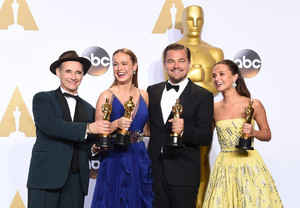 Leonardo+DiCaprio+2016+Academy+Awards+Oscars+RFuoUGn2Gdhx.jpg