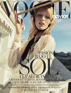 Maja Mayskar-Vogue Novias-Espanha.jpg