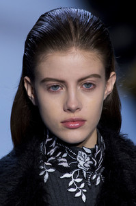 56de9a92d9744_GiambattistaValliFall2016D