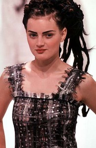 chanel ss 98 (5).jpg