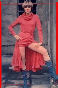 Joanna Lumley - red shorts.JPG