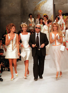 Fashion_ChanelSpring1996_10001.jpg