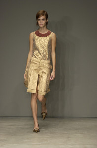 Prada_Spring_2002.jpg