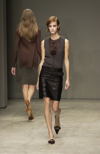 Prada_Spring_2002_z.jpg