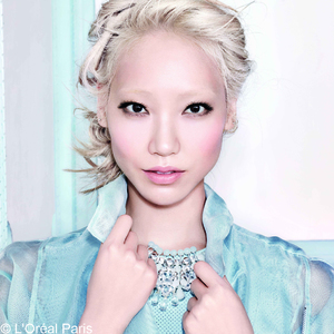 So-joo-park-pour-LOreal-Paris.thumb.jpg.