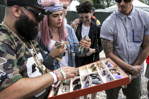 Vintage-Frames-Company-Cara-Delevingne-Corey-Shapiro-Osheaga.jpg