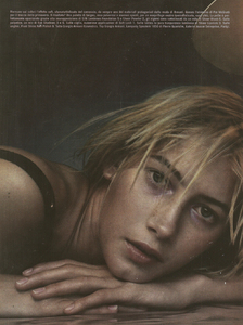 Vogue_IT_March2002_Designers_Palettes04.