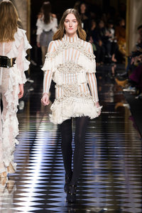 balmain-rf16-3526.jpg