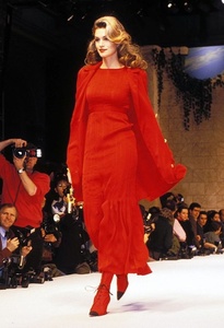 chanel_93__2__jpg_4672_north_499x_white.jpg
