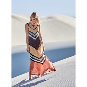 maxi-kleid.thumb.jpg.94ca59f0ddaa7bc370d