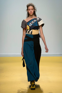 off-white-rf16-2319.thumb.jpg.305afa301e