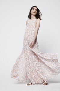 sp1696091b_simona_dress_112_geo_print_multi_1588_1.jpg