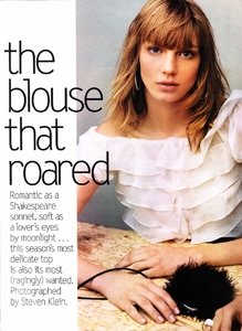 us_vogue_june_2001_37.thumb.jpg.8dfb7486