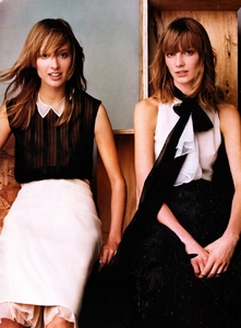 us_vogue_june_2001_41.thumb.jpg.1da095f6