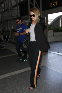 57053bcb305bd_RosieHuntingtonWhiteleyRos