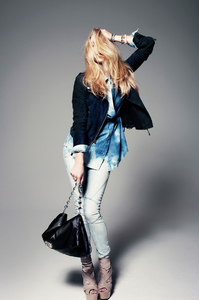 570a8c30633f6_download(6).thumb.jpg.41ba