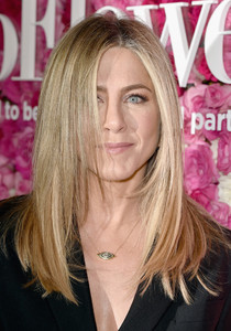 Jennifer+Aniston+Open+Roads+World+Premiere+gy-iZuk8jvhx.jpg