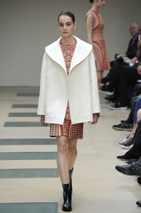 azzedine-alaia-f16-29.thumb.jpg.4c325032