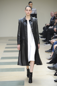 azzedine-alaia-f16-52.thumb.jpg.f7885863