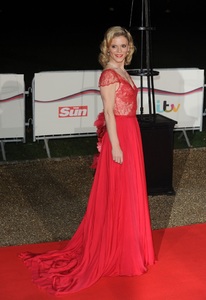 emilia-fox-at-a-night-of-heroes-the-sun-military-awards-in-london_2.jpg