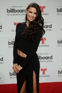 ffn-mst-billboardlatinawds-042816-52038369.jpg