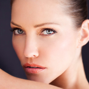 kinopoisk.ru-Tricia-Helfer-2136008.jpg