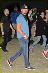 leo-dicaprio-low-profile-coachella-01.jpg