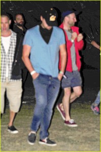 leo-dicaprio-low-profile-coachella-05.jpg