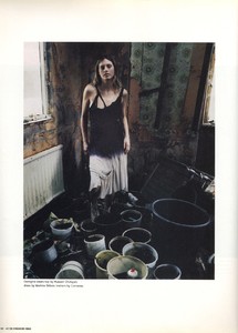 may_the_circle_remain_unbroken_photography_corinne_day_i-D_magazine_june_july_2002_5.jpg