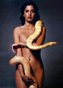 sonja_kinski_photo_by_michel_comte.jpg