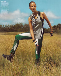 tmp_7856-AE_VOGUE_04-1618943793.jpg