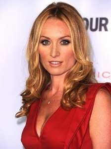 victoria_smurfit_-_p_2013.thumb.jpg.e060